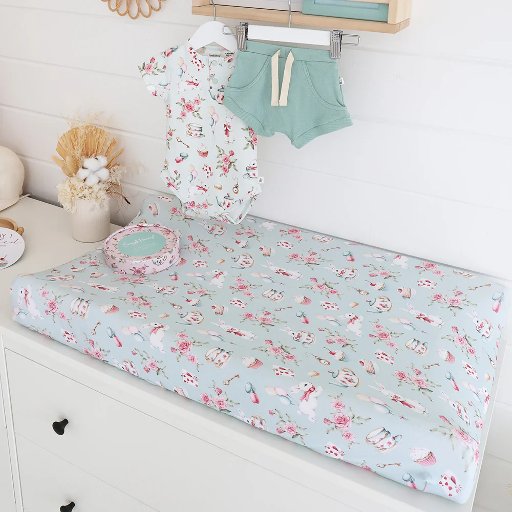 White Rabbit Organic Bassinet Sheet / Change Pad Cover - Image 3